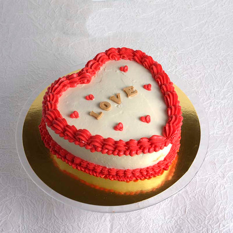 Celebra el Amor con Dulzura: Razones para Elegir una Tarta de San Valentín de La Merendona