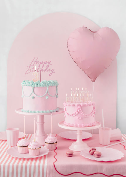Topper acrílico “Happy Birthday” rosa claro para tarta.